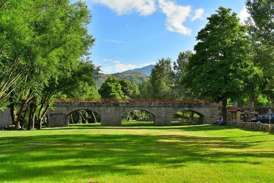El Mirador Lägenhet Burgohondo Exteriör bild