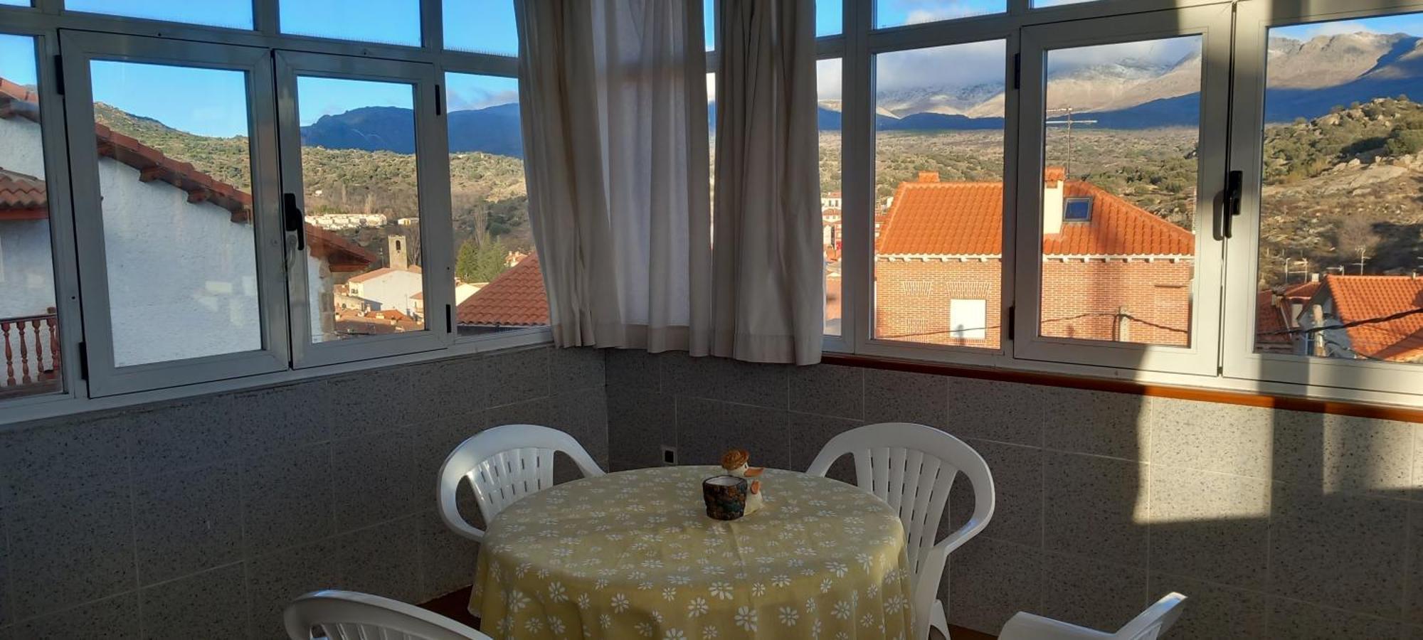 El Mirador Lägenhet Burgohondo Exteriör bild